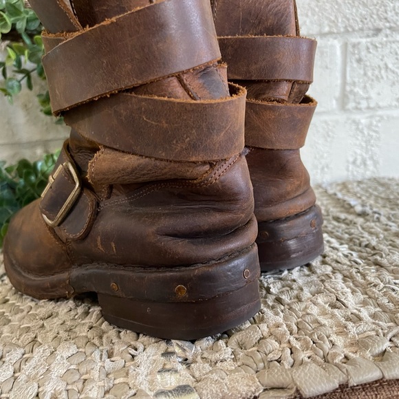 Jeffrey Campbell Rouges Brit Boot 6 - Picture 8 of 15